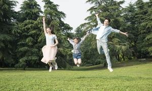 创造中磨炼人生