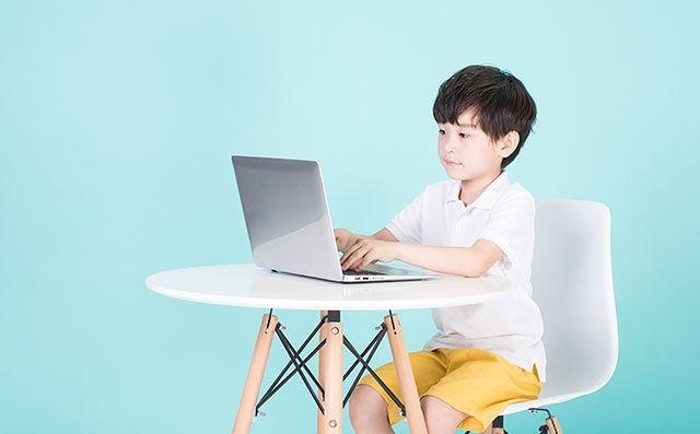 小孩几岁开始学编程比较好