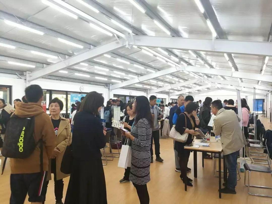 教育展现场.jpg