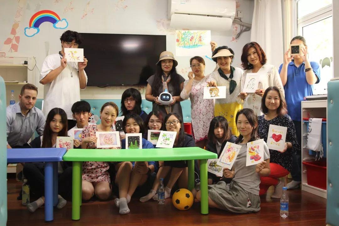 美国Lee Academy高级中学师生家长代表爱访宝贝之家.jpg