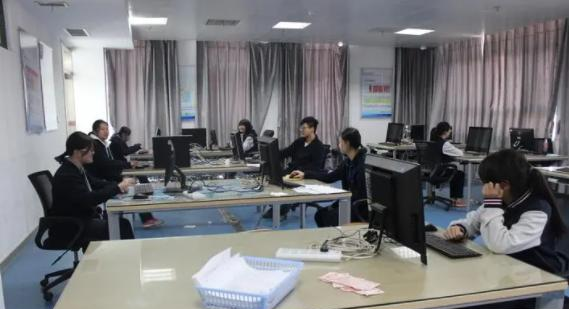 张家港市第二职业高级中学