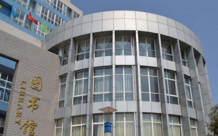 四川华新现代职业学院五年制大专招生办