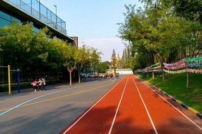 上海市闵行区万科双语学校