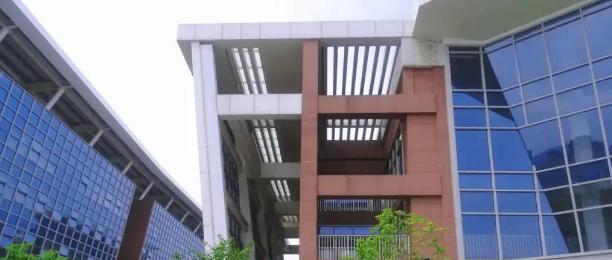 南京工业大学浦江学院