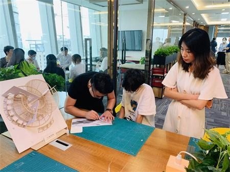 加拿大伦敦国际学院