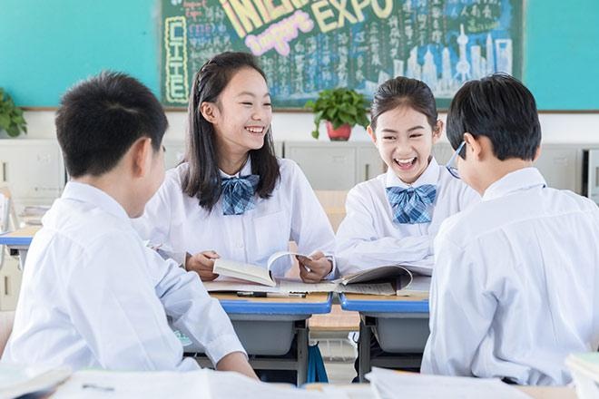 10-12年级的澳洲初中学员