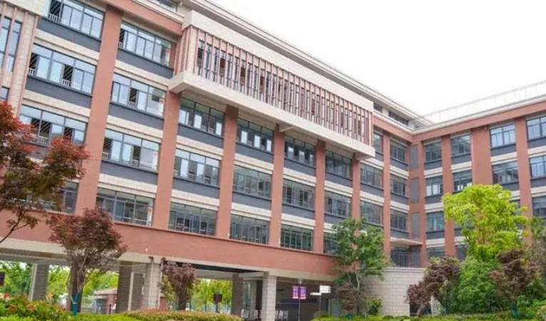 南京航空航天大学附属中学怎么样、好不好