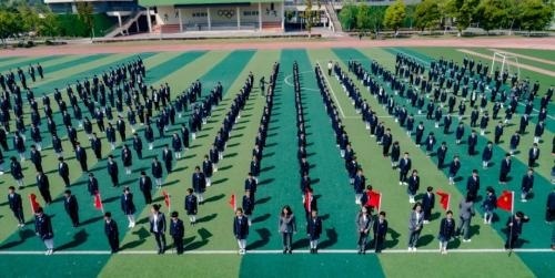 湖州帕丁顿学生.jpg