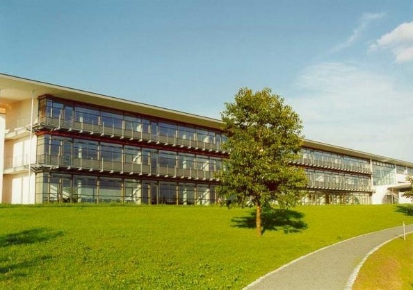 霍夫应用技术大学