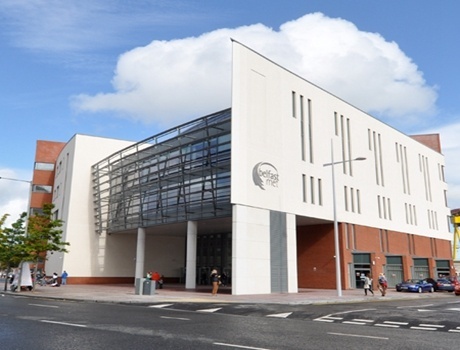 贝尔法斯特都市学院