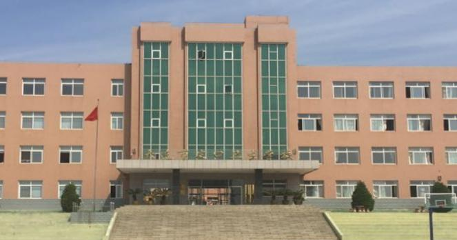 大连市皮口卫生学校