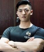 吴艾