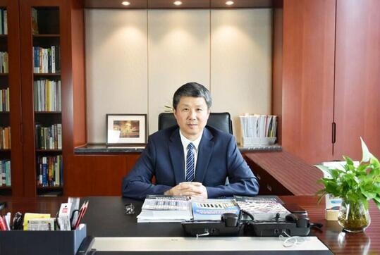 毛克非博士.jpg