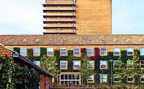 奥胡斯大学