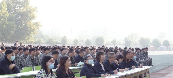 新郑市中等专业学校