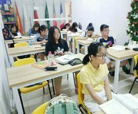 学生上课