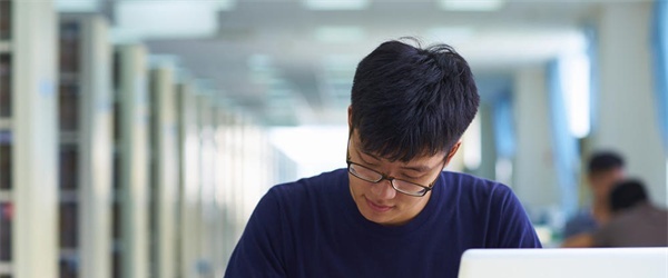 延津无线电技术学校