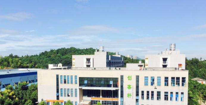 长沙华中涉外职业高中