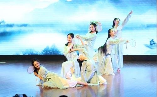 长沙市雅礼中学国际部