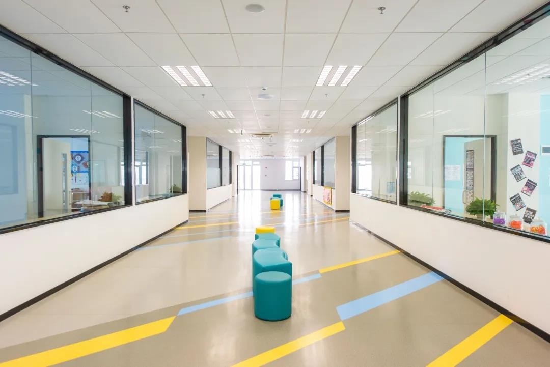 深圳市龙华区诺德安达双语学校