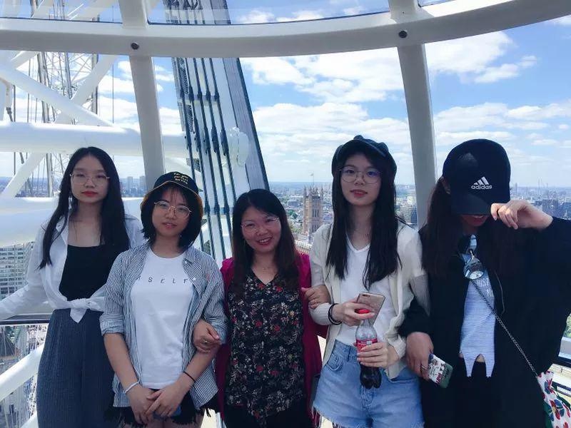 上海金苹果双语学校国际部学生伦敦行.jpg