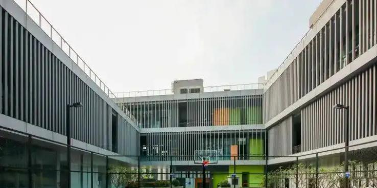 深圳贝赛思国际学校初中部2023年课程体系2