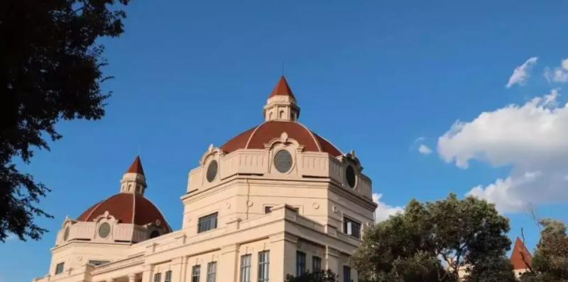 上海外国语大学立泰学院国际高中部