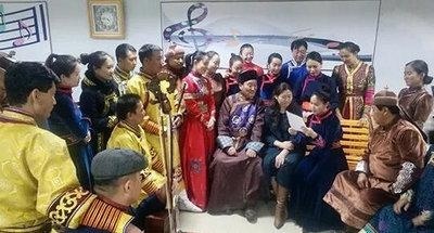 看习大大2018新年贺词(双语)：西藏