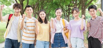 思贝奇国际英语