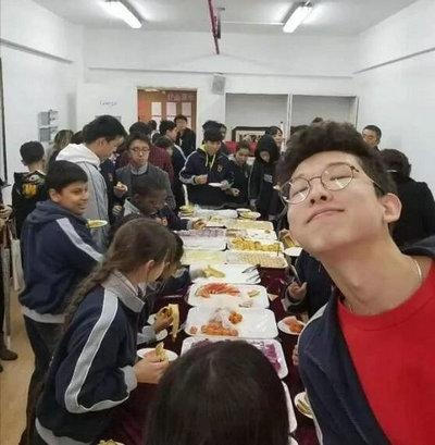 上海金苹果国际部华文中心家长开放日现场
