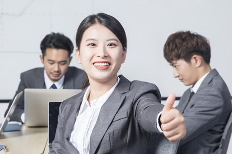 测试英语级别以及体检