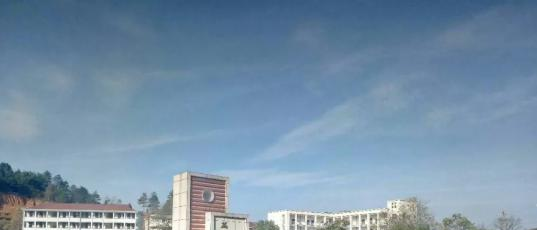 万安职业中等专业学校