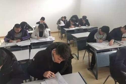 大连英领国际学校