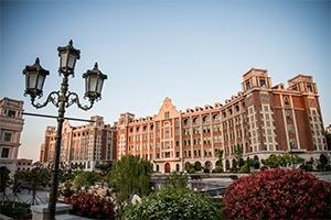 青岛墨尔文中学校园环境
