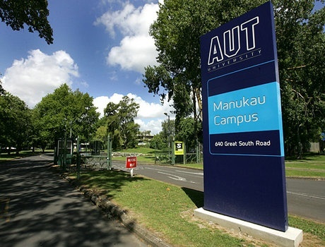 奥克兰理工大学