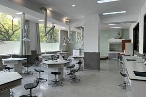 闵行汇点高中生化实验室