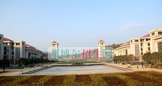 贵州科技学校