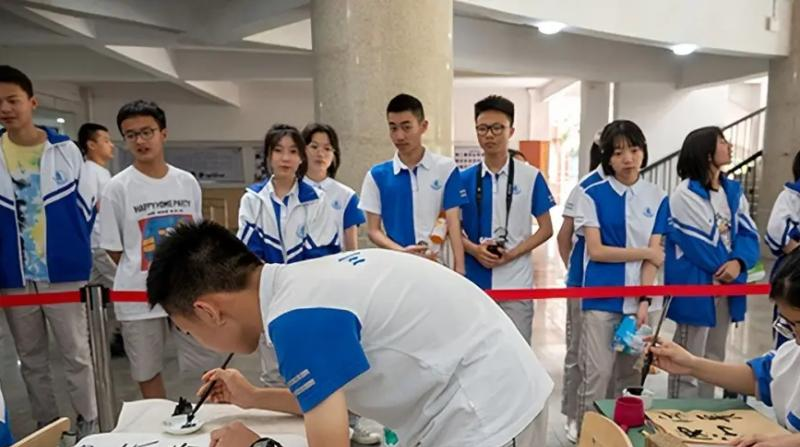 四川大学附属中学国际部靠谱吗