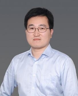 朱伟.jpg