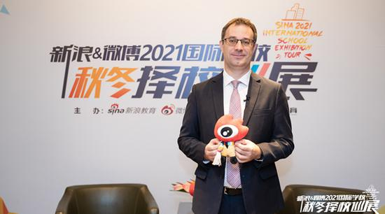 融侨赛德伯学校的执行校长Olly Wells的访谈实录