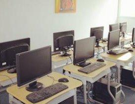 美国Lee Academy高级中学