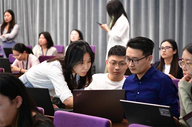 上海华二紫竹学院
