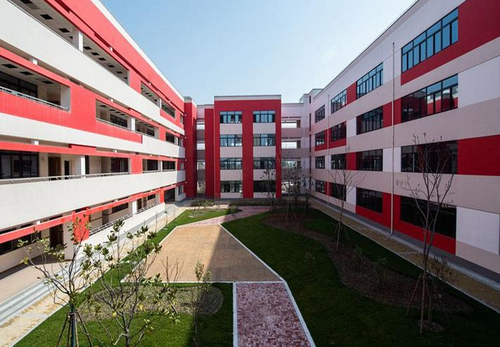 上海嘉定世界外国语学校