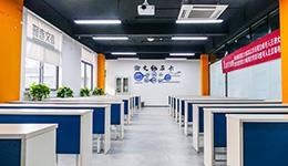 教室大厅