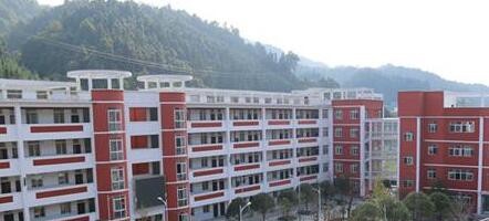 锦屏中等职业技术学校