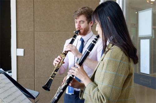 南京威雅学校师生合奏