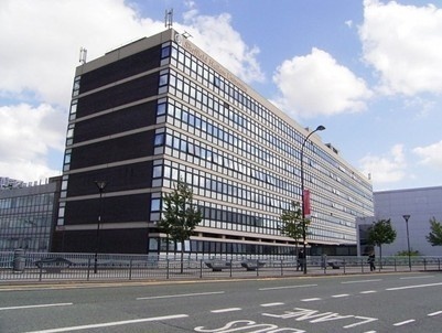 谢菲尔德哈勒姆大学