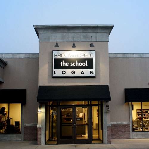 洛根保罗米切尔学校