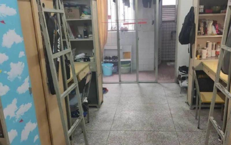 重庆现代技工学校