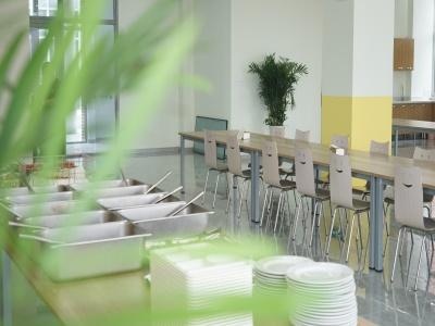 青岛圣大公学